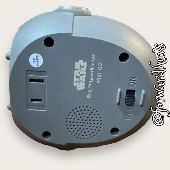 Star Wars & Lucasfilm Ltd. Talking Clapper Nightlight Plugin - Picture 5 of 8